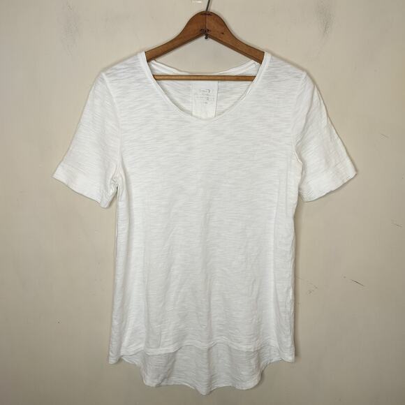 Chico's The Ultimate Tee Shirt Cotton Modal Hi Low - Picture 1 of 11